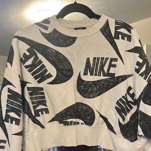 Nike Monochrome Logo Sweatshirt